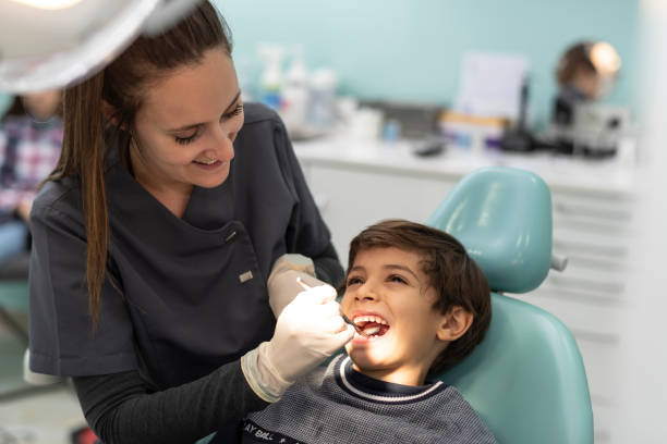 Best Emergency Tooth Extraction in Claude, TX